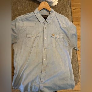 Howler Brothers/ Size is XL